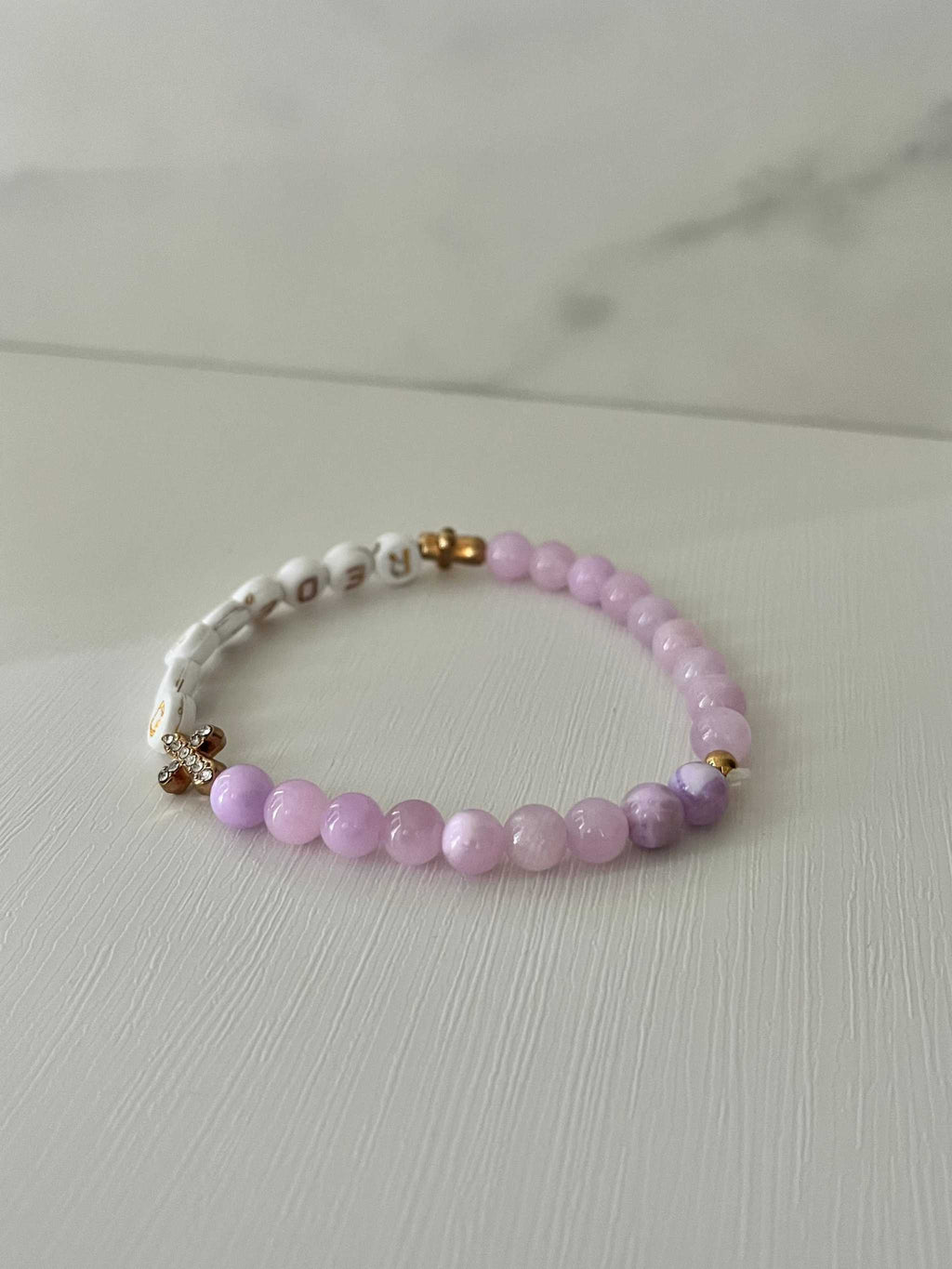 Redeemed Lavender Bead Bracelet – Elegant Faith Jewelry