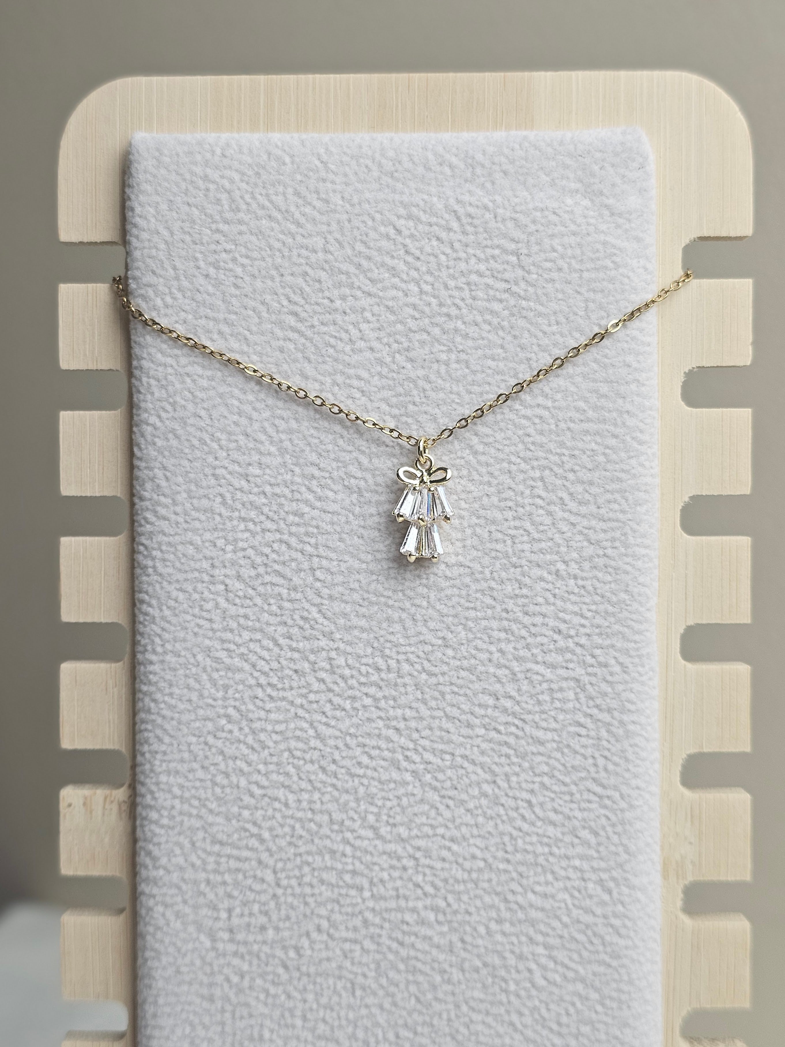 Abide Necklace
