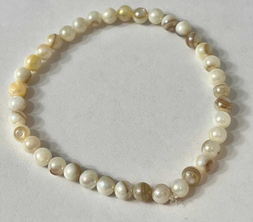 Bead Bracelet with Freshwater Shell & Pearl Beads